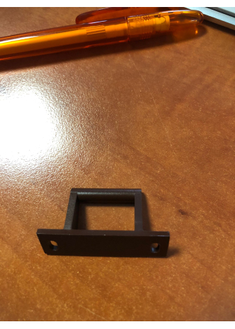 Mocowanie blokujące do zamka szafy brązowe TABBERT